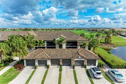 Apartamento en alquiler en Bradenton, Florida, 2 dormitorios, 135.82 m2 № 1535995 - foto 1