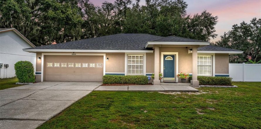 Casa en Lakeland, Florida 3 dormitorios, 143.07 m2 № 2395832