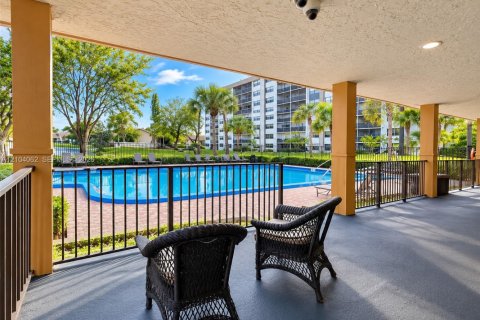Copropriété à louer à Deerfield Beach, Floride: 2 chambres, 85.1 m2 № 2411303 - photo 21