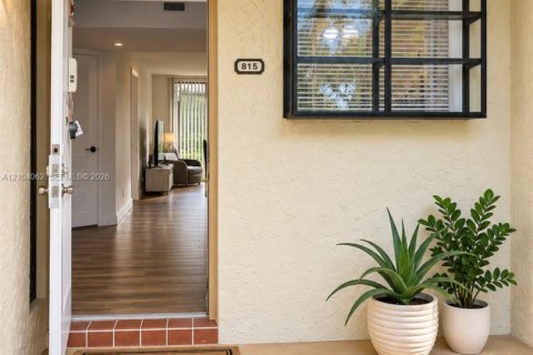 Copropriété à louer à Deerfield Beach, Floride: 2 chambres, 85.1 m2 № 2411303 - photo 3