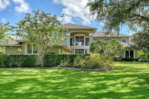 House in Bradenton, Florida 4 bedrooms, 385.54 sq.m. № 1802910 - photo 1