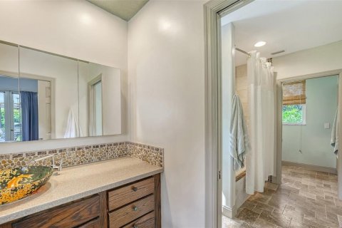 House in Bradenton, Florida 4 bedrooms, 385.54 sq.m. № 1802910 - photo 27