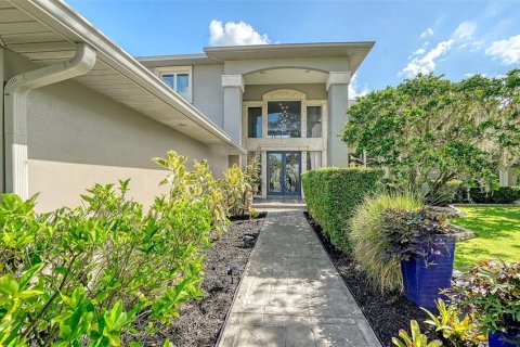 House in Bradenton, Florida 4 bedrooms, 385.54 sq.m. № 1802910 - photo 2