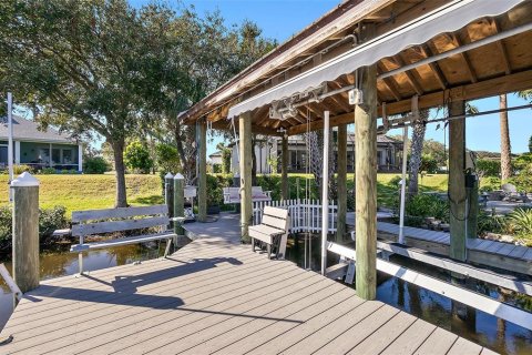 House in Flagler Beach, Florida 3 bedrooms, 232.63 sq.m. № 1551280 - photo 28