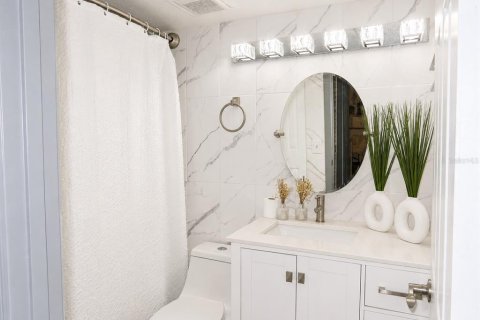 Copropriété à vendre à Pinellas Park, Floride: 2 chambres, 86.86 m2 № 2209828 - photo 10