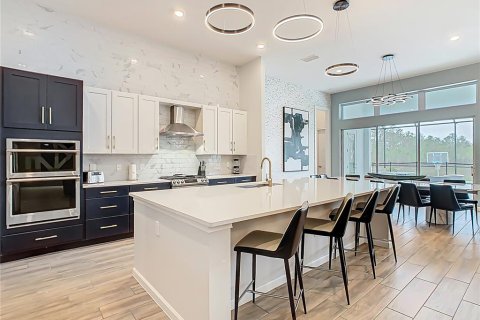 Casa en venta en Davenport, Florida, 11 dormitorios, 607.77 m2 № 1581040 - foto 8