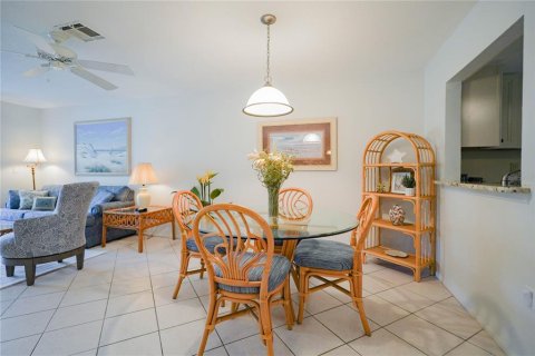 Condominio en venta en Venice, Florida, 2 dormitorios, 98.85 m2 № 2093104 - foto 9