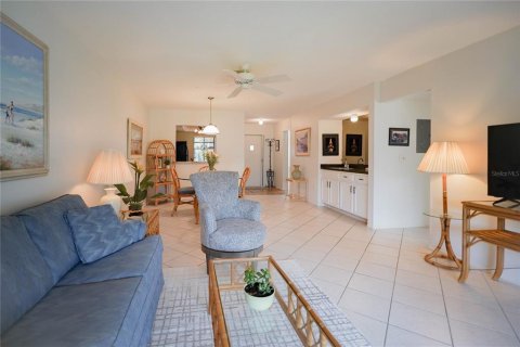 Condominio en venta en Venice, Florida, 2 dormitorios, 98.85 m2 № 2093104 - foto 8