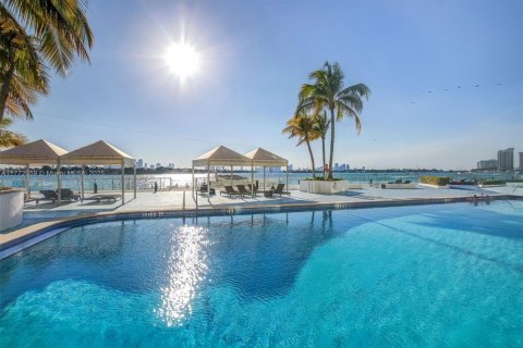 Condominio en venta en Miami Beach, Florida, 1 dormitorio, 53.7 m2 № 1865749 - foto 18