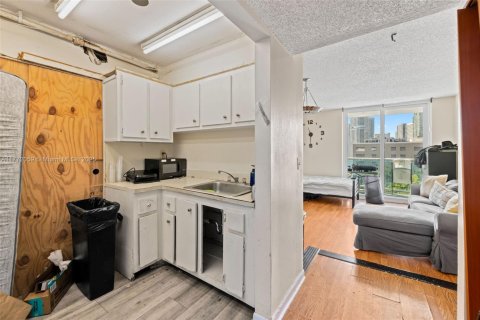 Condominio en venta en Miami Beach, Florida, 1 dormitorio, 53.7 m2 № 1865749 - foto 3