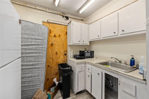 Condominio en venta en Miami Beach, Florida, 1 dormitorio, 53.7 m2 № 1865749 - foto 4