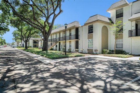 Copropriété à louer à Brandon, Floride: 2 chambres, 101.26 m2 № 1722453 - photo 14