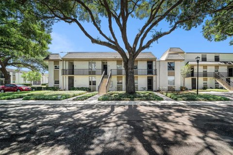 Copropriété à louer à Brandon, Floride: 2 chambres, 101.26 m2 № 1722453 - photo 13