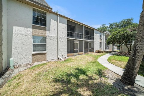 Copropriété à louer à Brandon, Floride: 2 chambres, 101.26 m2 № 1722453 - photo 16