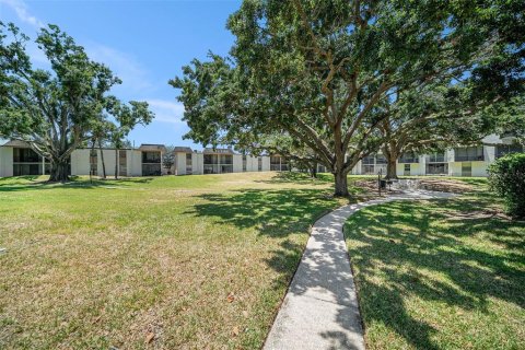 Copropriété à louer à Brandon, Floride: 2 chambres, 101.26 m2 № 1722453 - photo 17