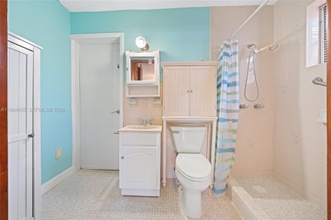 Casa en venta en Miami, Florida, 4 dormitorios, 145.86 m2 № 2029622 - foto 29