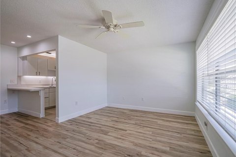Condominio en venta en Vero Beach, Florida, 1 dormitorio, 64.57 m2 № 1869463 - foto 7