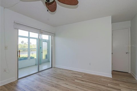 Condominio en venta en Vero Beach, Florida, 1 dormitorio, 64.57 m2 № 1869463 - foto 14
