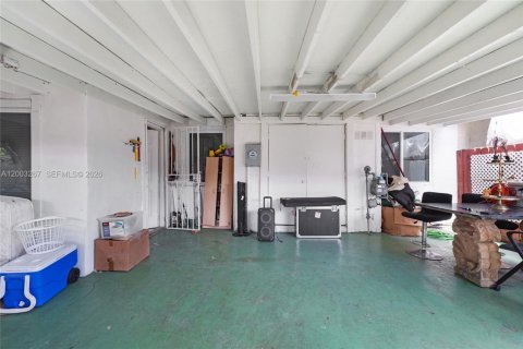 Купить виллу или дом в Майами-Гарденс, Флорида 3 спальни, 104.05м2, № 2068143 - фото 12