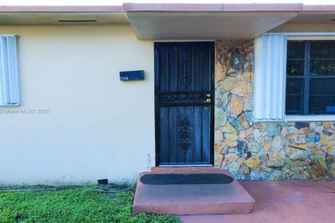 Immobilier commercial à vendre à Miami, Floride: 161.65 m2 № 1953545 - photo 4