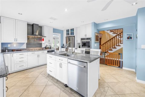 Villa ou maison à vendre à Seminole, Floride: 4 chambres, 315.87 m2 № 2344586 - photo 16