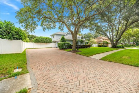 Villa ou maison à vendre à Seminole, Floride: 4 chambres, 315.87 m2 № 2344586 - photo 4
