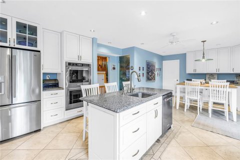 Villa ou maison à vendre à Seminole, Floride: 4 chambres, 315.87 m2 № 2344586 - photo 19