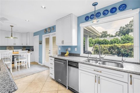 Villa ou maison à vendre à Seminole, Floride: 4 chambres, 315.87 m2 № 2344586 - photo 18