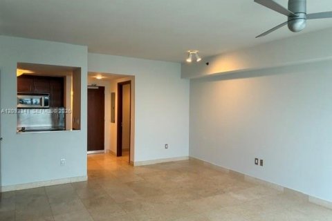 Copropriété à louer à Miami Beach, Floride: 1 chambre, 79.06 m2 № 2385008 - photo 3