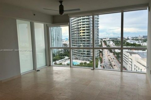 Copropriété à louer à Miami Beach, Floride: 1 chambre, 79.06 m2 № 2385008 - photo 2