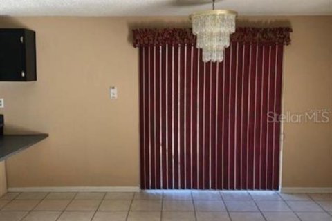 House in Wildwood, Florida 3 bedrooms, 109.25 sq.m. № 1915972 - photo 3