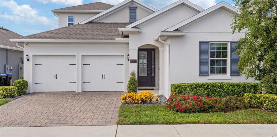 Villa ou maison à Winter Garden, Floride 5 chambres, 253.07 m2 № 1901026