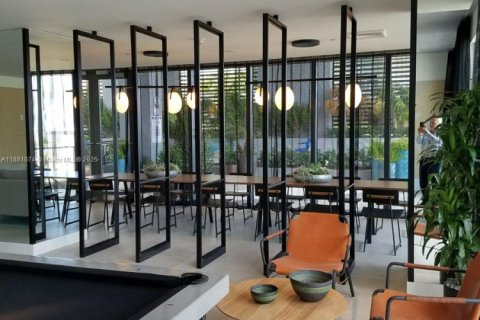 Copropriété à louer à Miami, Floride: 1 chambre, 71.81 m2 № 1933629 - photo 13