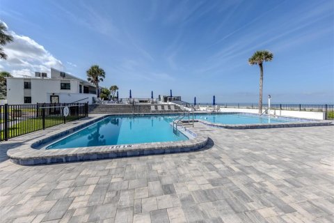 Copropriété à vendre à Venice, Floride: 2 chambres, 86.77 m2 № 2408328 - photo 2