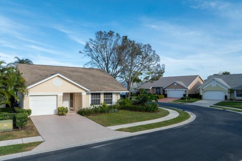 Villa ou maison à louer à Jupiter, Floride: 3 chambres, 126.25 m2 № 1141335 - photo 1