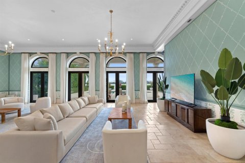Villa ou maison à louer à West Palm Beach, Floride: 6 chambres, 920.1 m2 № 2084302 - photo 10