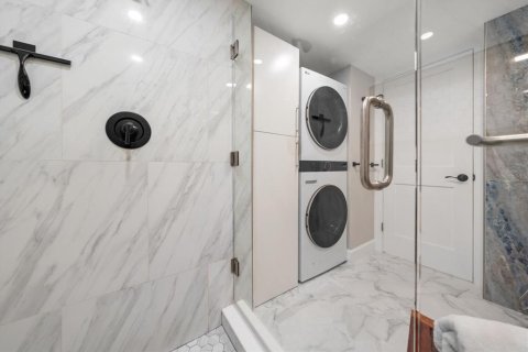 Condo in Clearwater, Florida, 2 bedrooms № 2287713 - photo 29
