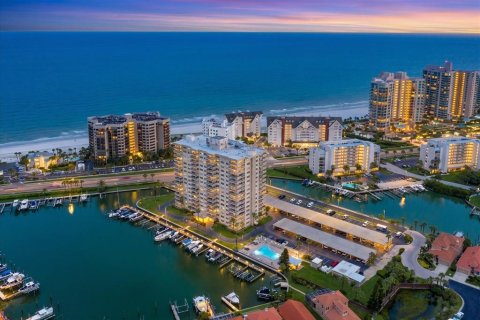 Condo in Clearwater, Florida, 2 bedrooms  № 2287713