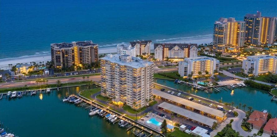 Condo in Clearwater, Florida, 2 bedrooms № 2287713