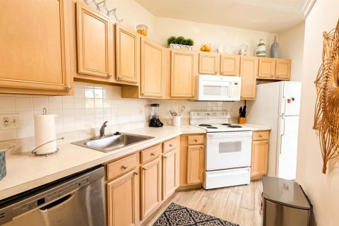 Condominio en alquiler en Port St. Lucie, Florida, 1 dormitorio, 83.61 m2 № 2088215 - foto 4