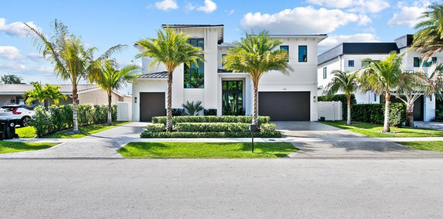 Villa ou maison à Lighthouse Point, Floride 5 chambres, 487.74 m2 № 2146575