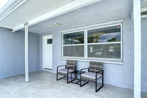 House in New Port Richey, Florida 3 bedrooms, 121.7 sq.m. № 1882818 - photo 12