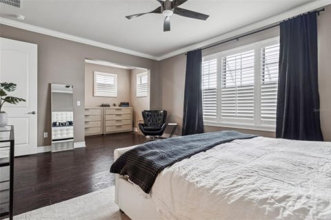 Townhouse in Tampa, Florida 4 bedrooms, 262.36 sq.m. № 2220479 - photo 11