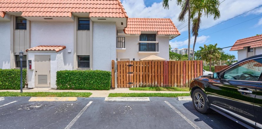 Touwnhouse à Boca Raton, Floride 2 chambres, 128.21 m2 № 2439163