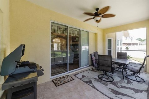 Casa en venta en Palm Coast, Florida, 3 dormitorios, 171.5 m2 № 1798121 - foto 25