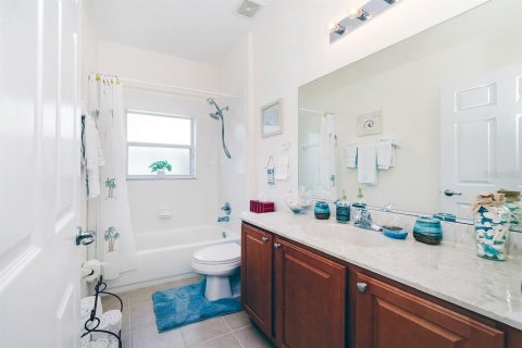 Casa en venta en Palm Coast, Florida, 3 dormitorios, 171.5 m2 № 1798121 - foto 2