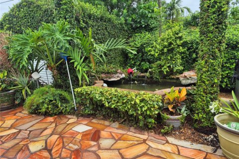 Купить виллу или дом в Хомстед, Флорида 4 спальни, 135.73м2, № 2027578 - фото 19