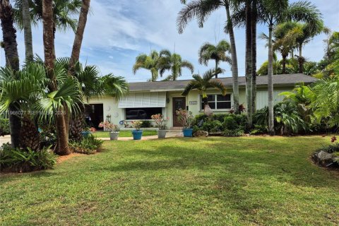 Дом в Хомстед, Флорида 4 спальни, 135.73м2 № 2027578