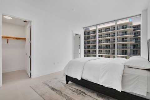 Condominio en venta en Fort Lauderdale, Florida, 3 dormitorios, 269.51 m2 № 2191695 - foto 28