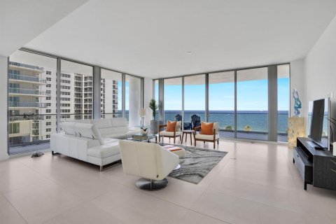 Condominio en venta en Fort Lauderdale, Florida, 3 dormitorios, 269.51 m2 № 2191695 - foto 4